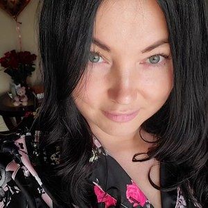 Meet your Posher, Julianna